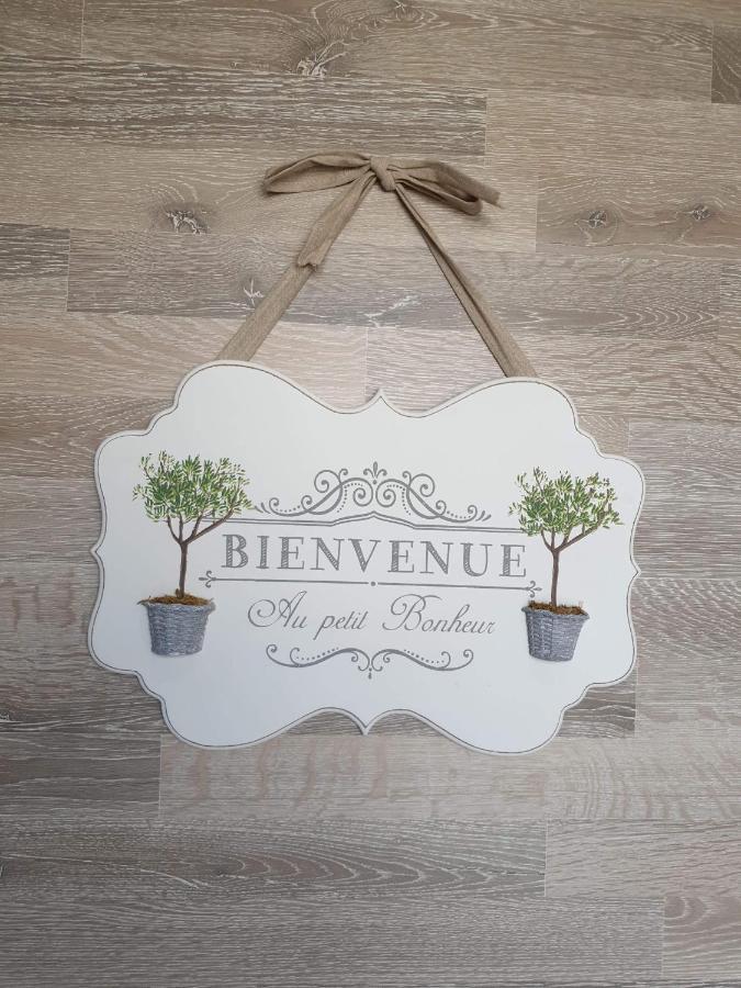 Au Petit Bonheur Bed & Breakfast Saint-Martin-du-Frene Luaran gambar