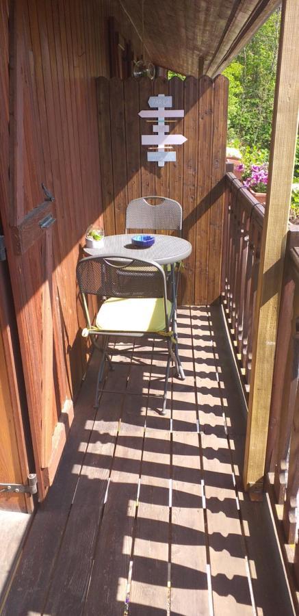 Au Petit Bonheur Bed & Breakfast Saint-Martin-du-Frene Luaran gambar